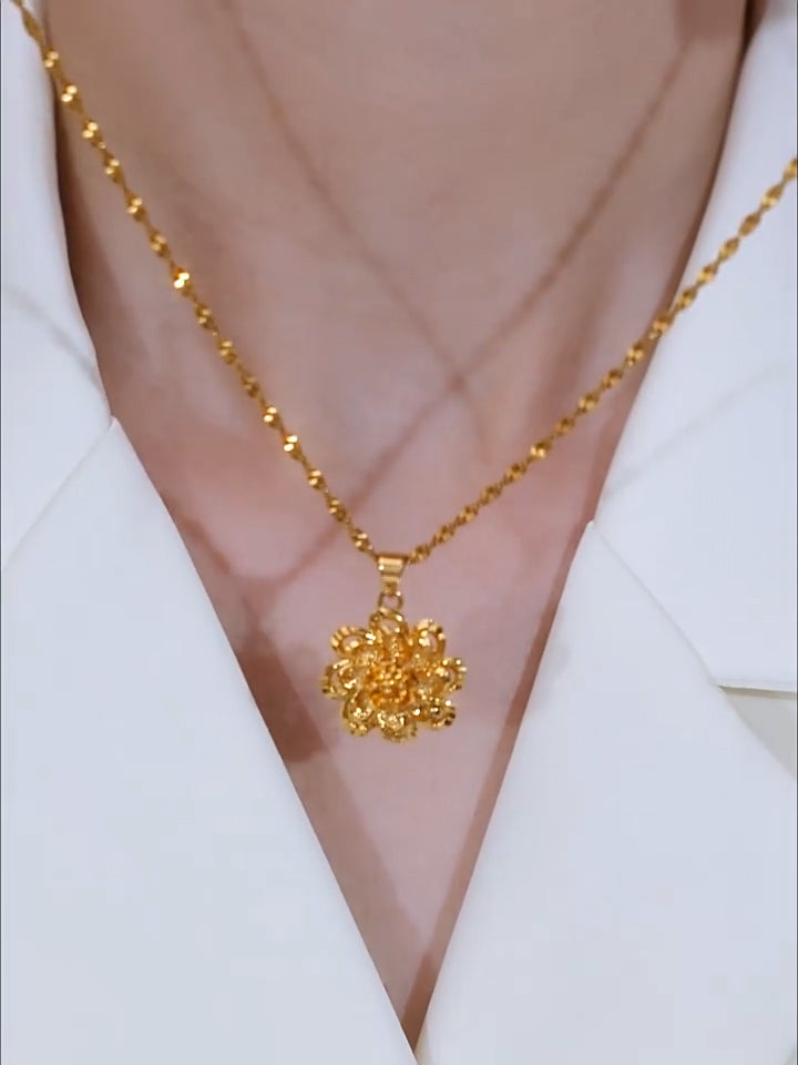 18K Gold Plated Flower Necklace