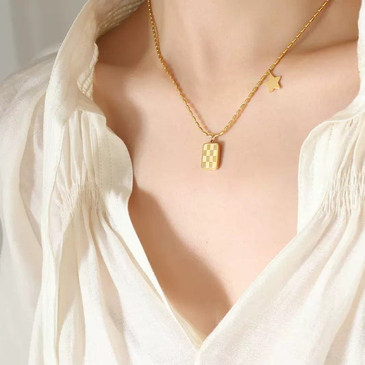 Lumino Buzz Necklace (22K Gold Plated)