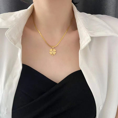 18K Gold Plated Clover Necklace