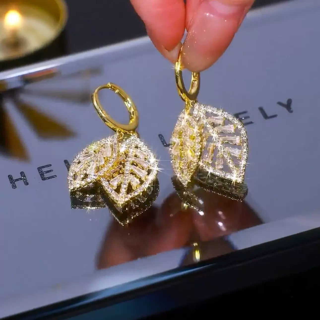 Full Diamond Leaf Earrings(gold plated)