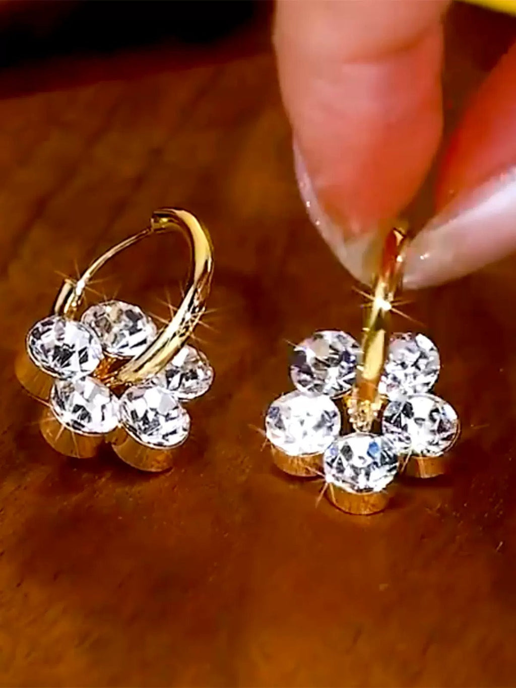 Flower zircon earrings(24k gold plated)