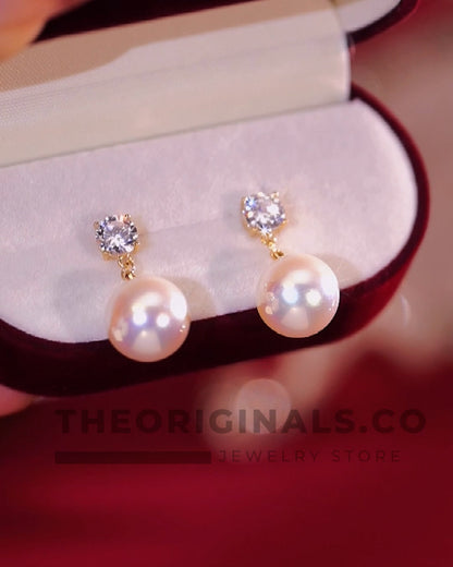 18K Gold Plated Pearl Essence Studs