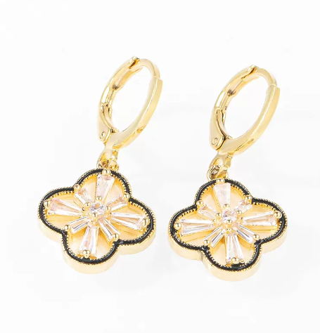 Gold plated Clover zircon earrings