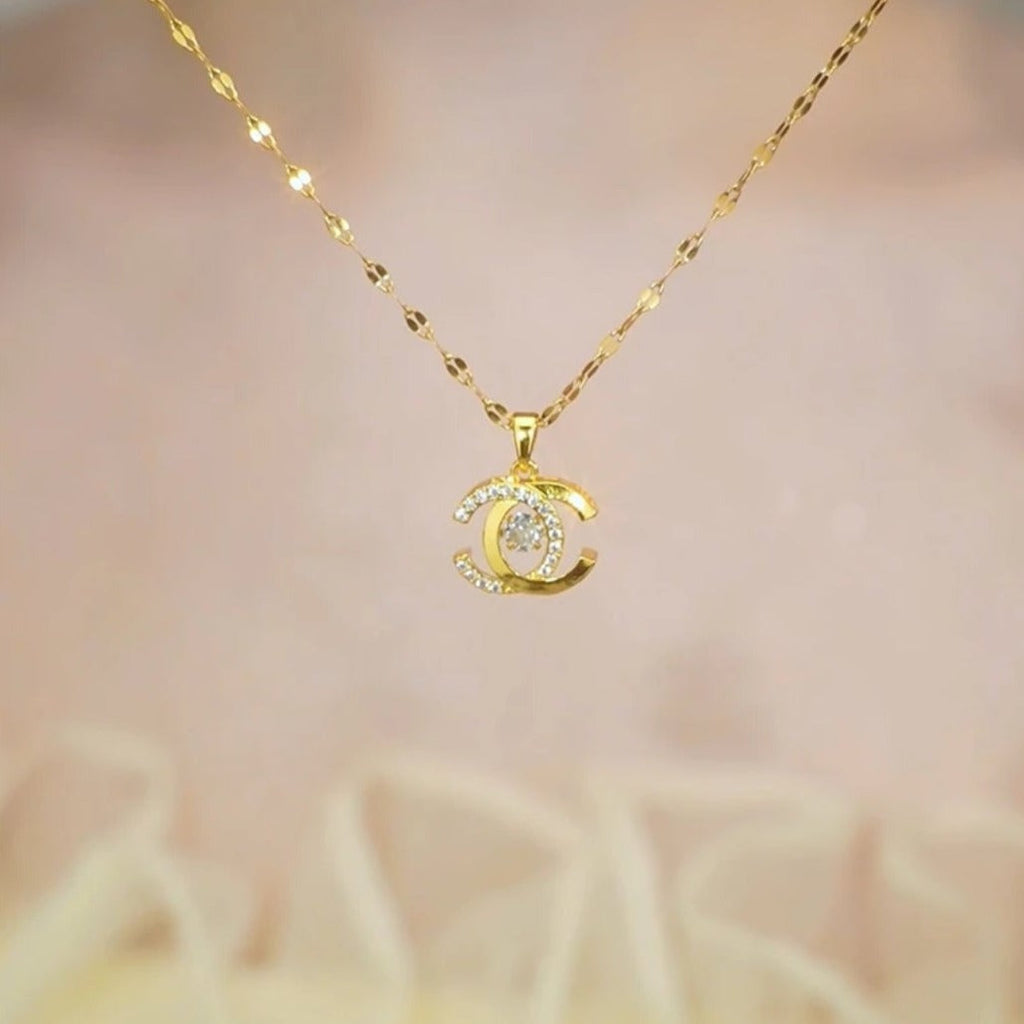 AVENUE NECKLACE (18K GOLD PLATED )