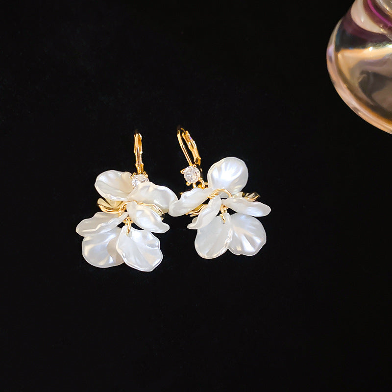 Mahrosh 18K Gold-Plated Leaf Pearl Earrings