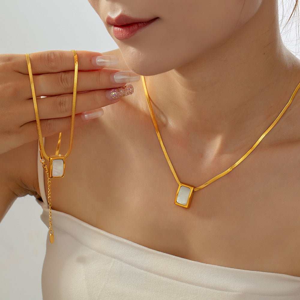 Ayla 18K Gold-Plated Mother of Pearl Pendant Necklace